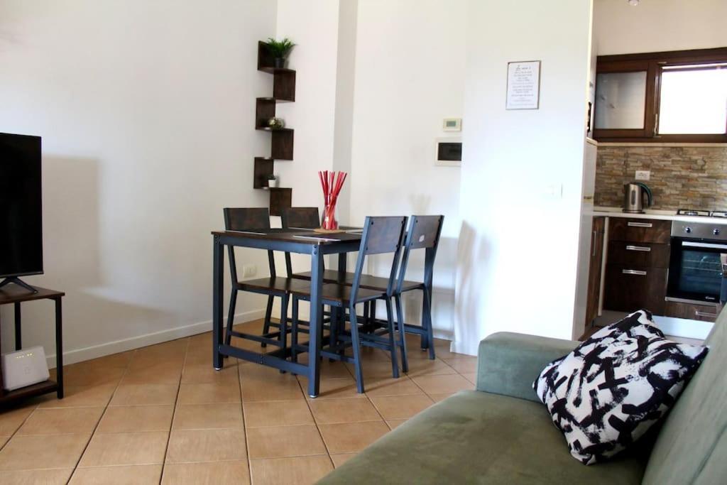 Ferienwohnung The Garden House Fco, Self Check In And Free Private Parking Fiumicino Exterior foto