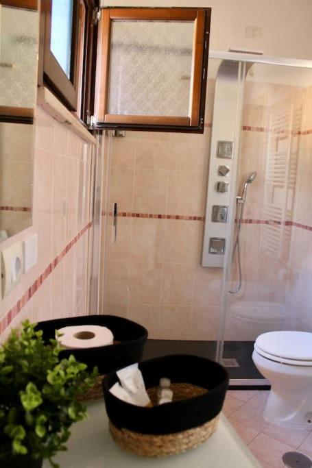 Ferienwohnung The Garden House Fco, Self Check In And Free Private Parking Fiumicino Exterior foto