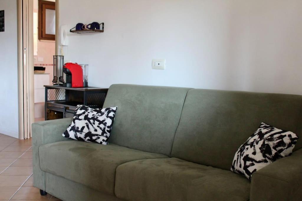 Ferienwohnung The Garden House Fco, Self Check In And Free Private Parking Fiumicino Exterior foto